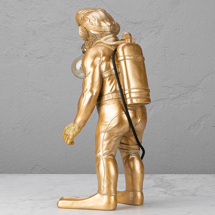 Настольная лампа Дайвер Дэн золотого цвета Table Lamp Golden Diver Dan