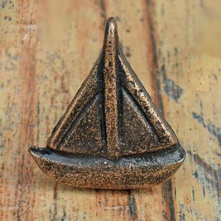 Sailboat Knob Brass Antique