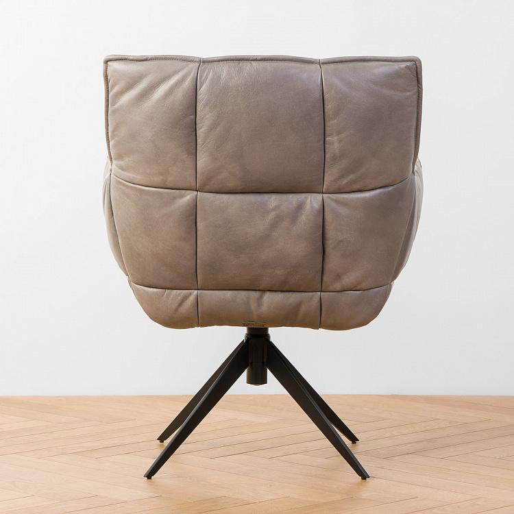 Вращающееся кресло Центр, чёрные матовые ножки Center Swivel Armchair, Black Matt Metal RM