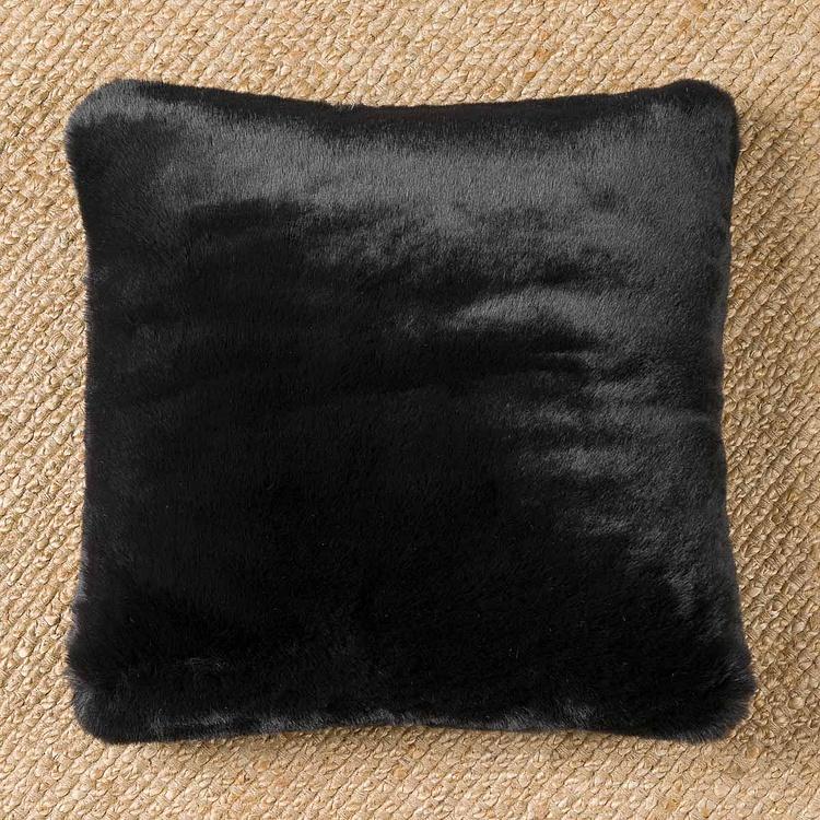 Декоративная подушка Alaska Square Cushion Medium искусственный мех Big Bear Sable - ракурс 2