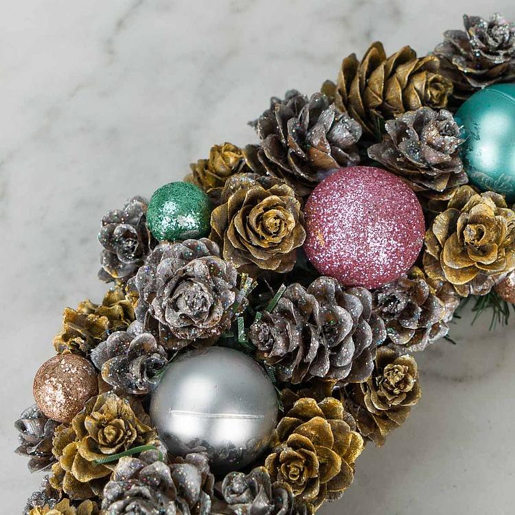 Новогодний венок с шарами в нежных тонах Delicate Tones Wreath With Balls 24 cm