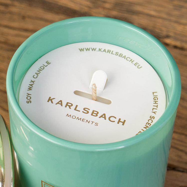 Арома-свеча в мятно-голубом стакане с золотой крышкой Огурец Aroma Candle In Mint Blue Glass With Gold Lid Cucumber