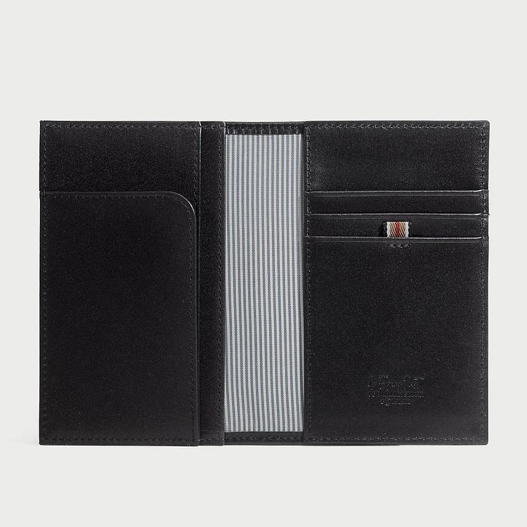 Обложка для паспорта Double Universe Passport Cover - ракурс 2