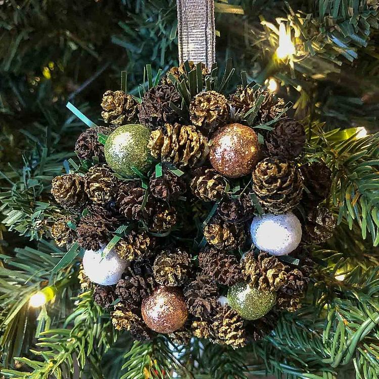 Новогодний венок с шишками и перламутровыми шарами 10, XS Wreath Bagel 10 Extra Small