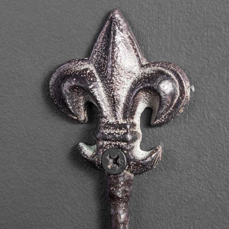 Однорожковый крючок Королевская лилия из состаренного железа, XS Mini Hook Fleur De Lis Iron Antic