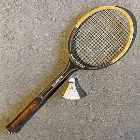 Vintage Racket And Shuttlecock 4