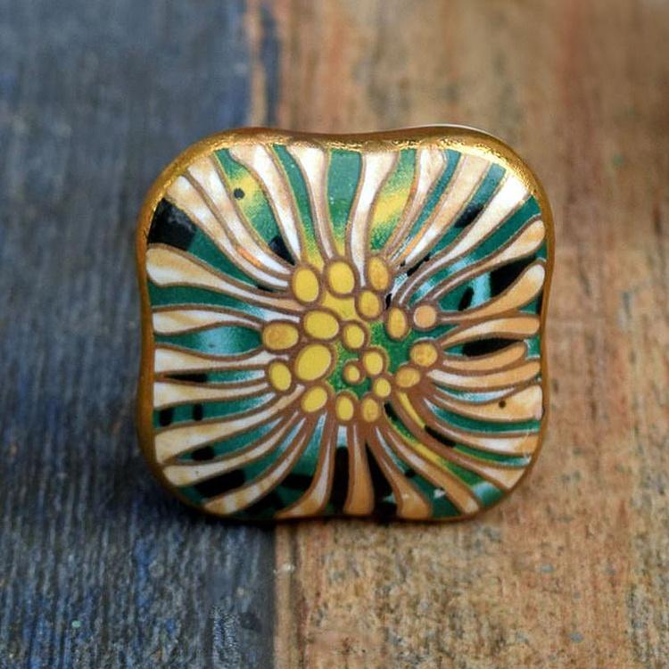 Art Deco Green And Gold Gerbera Ceramic Knob