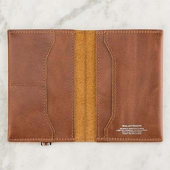 Обложка для паспорта Passport Cover натуральная кожа Old Brown - ракурс 3