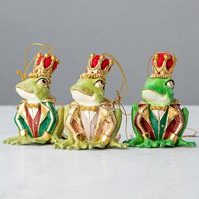 Set Of 3 Dressed Frog Princes Green 10,5 cm
