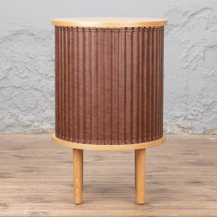 Прикроватный столик Одейшес, светлый дуб Audacious Side Table, Oak