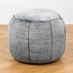 Пуфик Alaska Round Pouf Small искусственный мех Mongolia Cream - ракурс 2