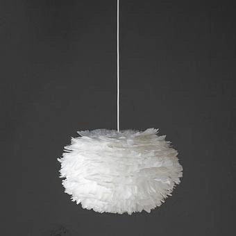 Подвесной светильник Eos Hanging Lamp With White Cord Medium перья White Feathers - ракурс 7