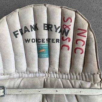 Винтажный щиток для крикета Vintage Cricket Pad 1 - ракурс 3