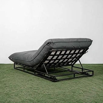 Садовый шезлонг-лежак Coral Lounger, Black акриловая ткань Heather Beige - ракурс 4