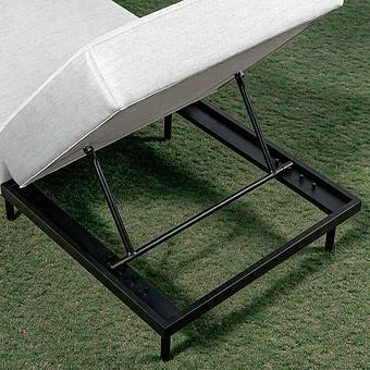 Садовый шезлонг-лежак Chic Lounger, Black акриловая ткань Lead Chine - ракурс 6