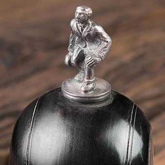 Винтажная спортивная награда Vintage Figurine - ракурс 2