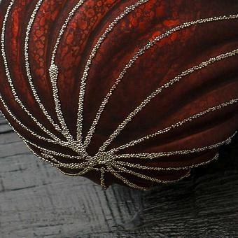Ёлочная игрушка Wavy Stripes Ball Burgundy 10 cm - ракурс 4