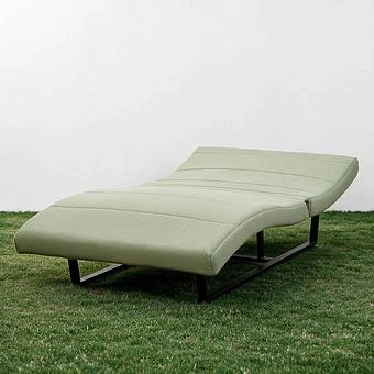 Садовый шезлонг-лежак Wave Lounger, Black акриловая ткань Almond - ракурс 2