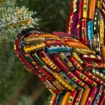 Ёлочная игрушка Multi-Colored Beads Star Red 12 cm - ракурс 4