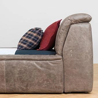 Двуспальная кровать-реклайнер Toro Motion Bed US King натуральная кожа Freehand Waxed Bark - ракурс 6