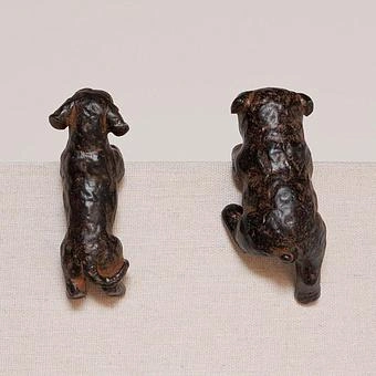 Набор из 2-х статуэток Set Of 2 Hanging Dogs Deco - ракурс 3