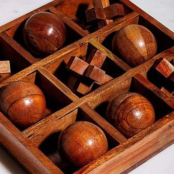 Настольная игра 3D Wooden Tic Tac Toe - ракурс 3