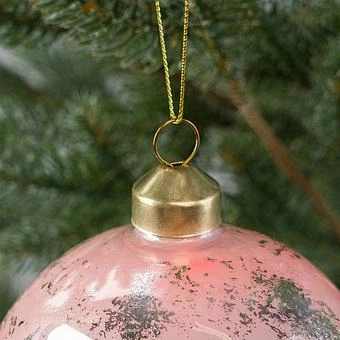 Ёлочная игрушка Vintage Ball Aged Silver Pink 10 cm - ракурс 2