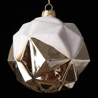 Набор из 2-х ёлочных игрушек Set Of 2 Glass Pyramid Balls Cream/Gold 9 cm - ракурс 3