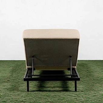 Садовый шезлонг-лежак Chic Lounger, Black акриловая ткань Lead Chine - ракурс 5