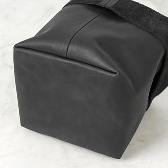 Корзина для хранения Leather Storage Basket Small натуральная кожа Noire - ракурс 4