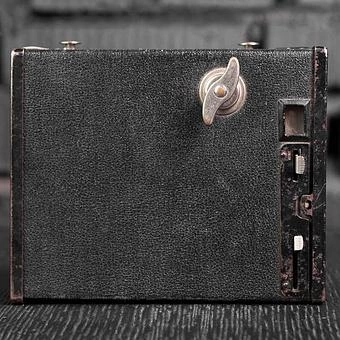 Винтажная фотокамера Vintage Old Camera Agfa 1 - ракурс 5