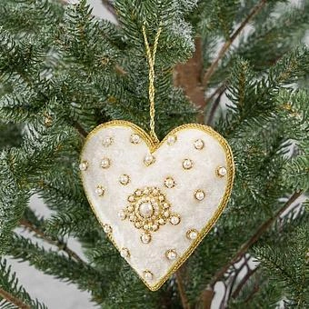 Ёлочная игрушка White Velvet Heart With Pearls 10 cm - ракурс 6