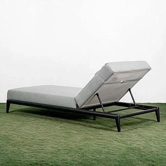 Садовый шезлонг-лежак Dune Lounger, Black акриловая ткань Lead Chine - ракурс 4