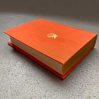 Винтажная книга Vintage Book World Literature Library 39-2 - ракурс 3