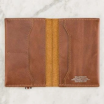 Обложка для паспорта Passport Cover натуральная кожа Old Brown - ракурс 3